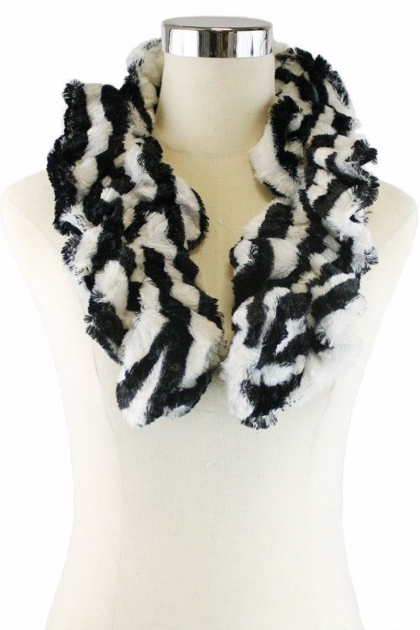 Misty Blue Women's Animal Faux Fur Scarf