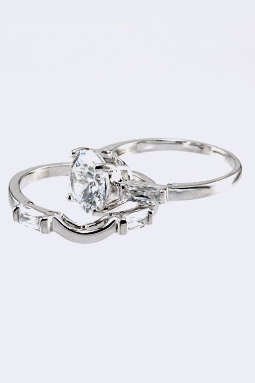 Misty Blue Hazel - Round Engagement Ring Set